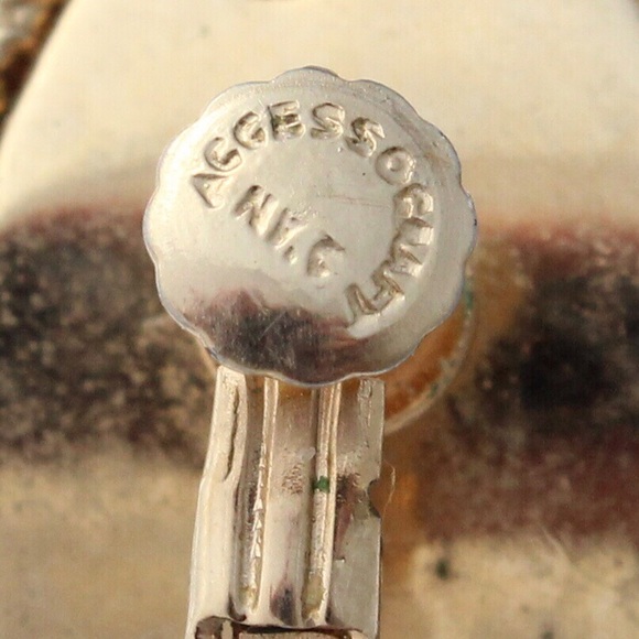 Vintage Accessocraft NYC Clip On Earrings Gold Tone Coiled Twisted Rope Wire - Picture 5 of 5